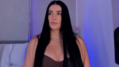 Snapshot of laravillalobos chatting on 07.11.26 Laura online show from 07.11.26