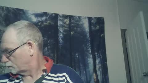 Larbie online show from 01.05.25