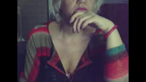 Snapshot of larisaq4ugo24 chatting on 03.06.25 larisaq4ugo24 online show from 03.06.25