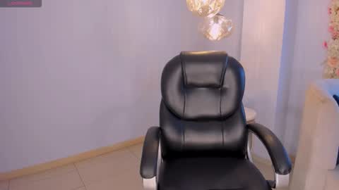 Larisa Smirnov online show from 12.16.25