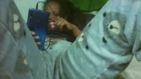 Snapshot of larissa645771 chatting on 12.16.25 larissa645771 online show from 12.16.25