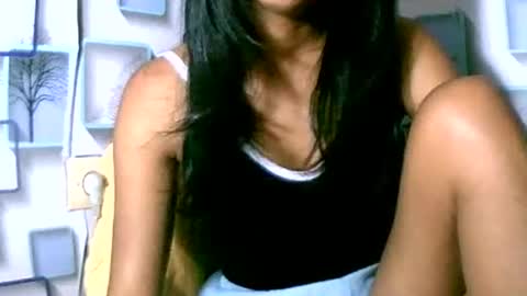 Snapshot of larra27 chatting on 05.09.26 Malala online show from 05.09.26
