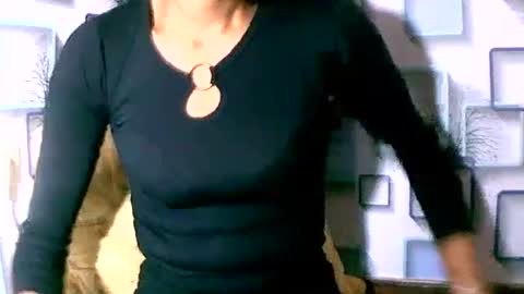 Snapshot of larra27 chatting on 05.24.26 Malala online show from 05.24.26