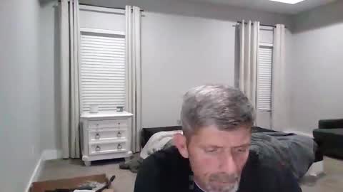 larry77733217 online show from 04.02.26