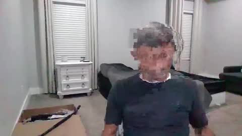 larry77733217 online show from 04.07.26