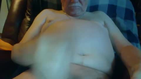 larryw01 online show from 09.11.25