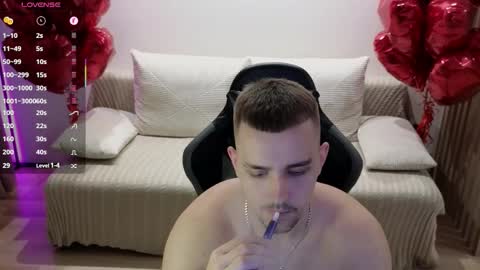 Snapshot of larstar01 chatting on 11.01.25 Lars online show from 11.01.25