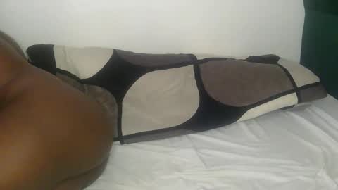 larvy12 online show from 03.27.26