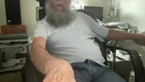 Snapshot of laser134 chatting on 02.18.26 chris online show from 02.18.26