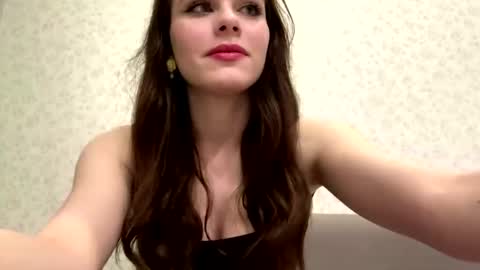 Snapshot of lashawnagersbach chatting on 05.08.26 Tiffany online show from 05.08.26