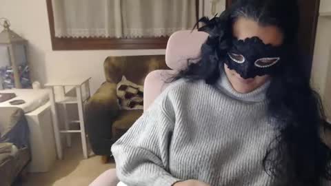 Snapshot of lasolitaauri chatting on 03.04.25 Auri online show from 03.04.25