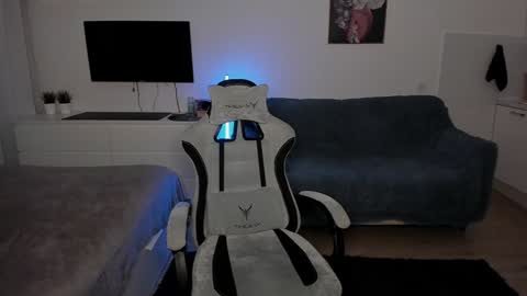 acie online show from 12.25.24