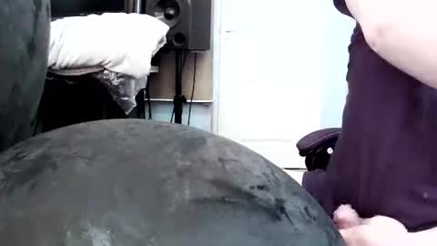 latexchris77 online show from 04.17.26