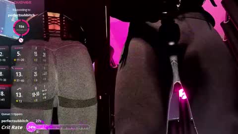 Snapshot of latexrubydoll chatting on 11.11.25 Latex Ruby online show from 11.11.25