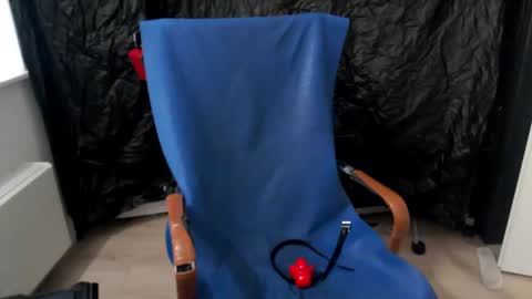 latexslaafboy online show from 12.19.24