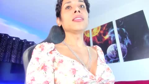 instagramlatin goddessx   im nikoll online show from 02.20.25