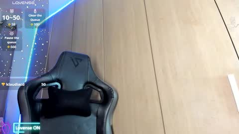 instagramlatin goddessx   im nikoll online show from 09.14.25