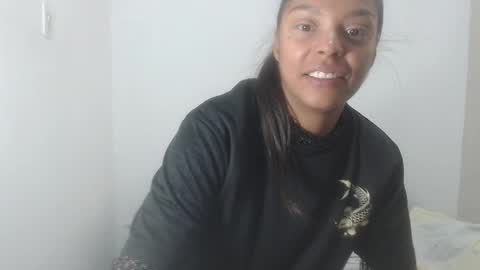M E G A N  online show from 05.10.26
