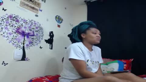 Snapshot of latin_rihanna_j chatting on 02.11.25 karen online show from 02.11.25