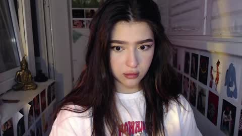 miiiiiiaaaa online show from 12.26.24