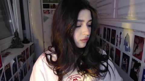 miiiiiiaaaa online show from 01.07.25