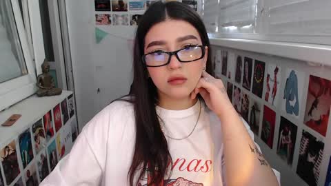 miiiiiiaaaa online show from 01.10.25