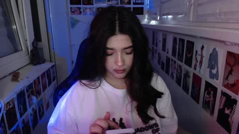 miiiiiiaaaa online show from 01.29.25