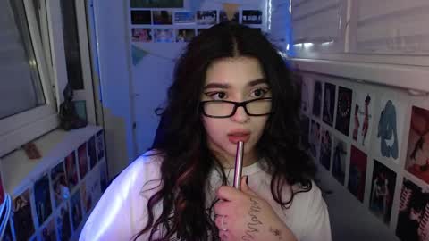 miiiiiiaaaa online show from 02.03.25