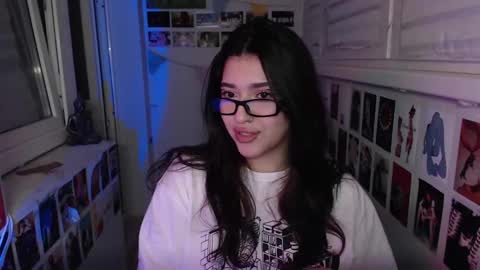 miiiiiiaaaa online show from 02.07.25