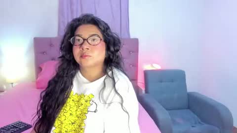 Snapshot of latinabombsheell chatting on 07.14.26 Martina online show from 07.14.26