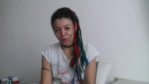 Snapshot of latinadreamy chatting on 11.10.25 Latinacoka online show from 11.10.25