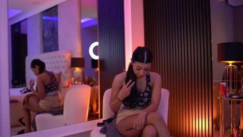 Latina online show from 05.17.26