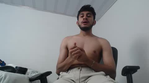 Snapshot of latinbunny7779 chatting on 12.06.24 camilo online show from 12.06.24