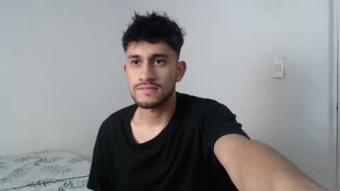 Snapshot of latinbunny7779 chatting on 03.05.25 camilo online show from 03.05.25