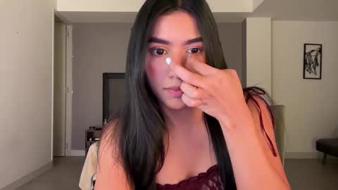 Snapshot of latinella chatting on 09.17.25 Hi - online show from 09.17.25