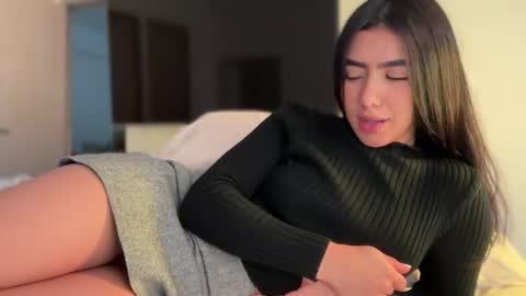 Snapshot of latinella chatting on 03.22.26 Hi - online show from 03.22.26