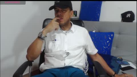 latinmartin254 online show from 04.11.26