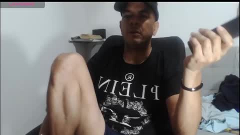 Snapshot of latinmartin254 chatting on 05.03.26 latinmartin254 online show from 05.03.26