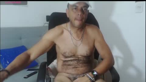Snapshot of latinmartin254 chatting on 05.23.26 latinmartin254 online show from 05.23.26
