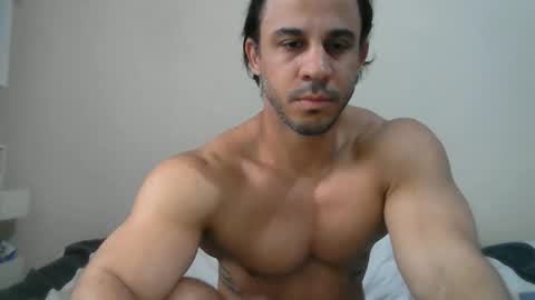 latino_rodri online show from 05.21.26