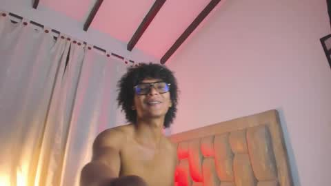 Snapshot of latinodark chatting on 02.08.26 latinodark online show from 02.08.26