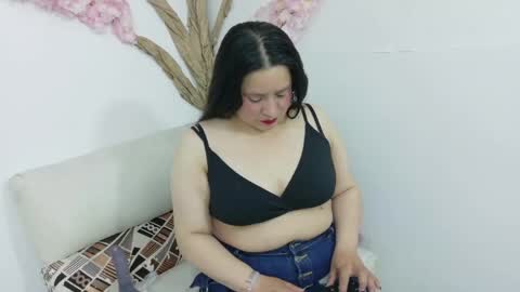     online show from 05.25.26