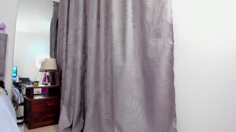   online show from 02.22.25