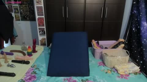  Wen  online show from 03.10.26