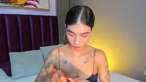 Laura online show from 05.17.26