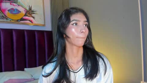 Laura online show from 05.30.26