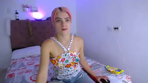 LAURA online show from 02.18.25