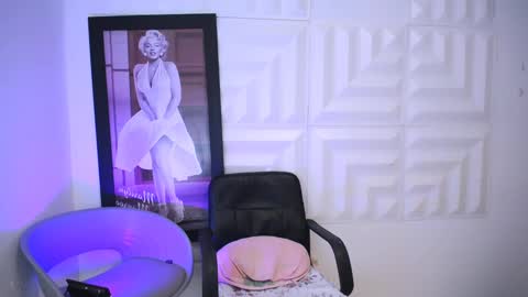 LAURA online show from 09.25.25