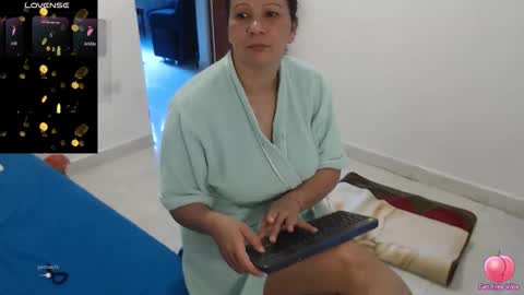 Snapshot of laura_foxx2379 chatting on 01.18.26 laura_foxx2379 online show from 01.18.26