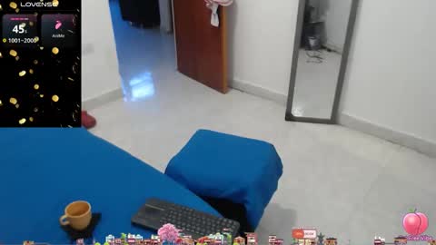 Snapshot of laura_foxx2379 chatting on 02.17.26 laura_foxx2379 online show from 02.17.26